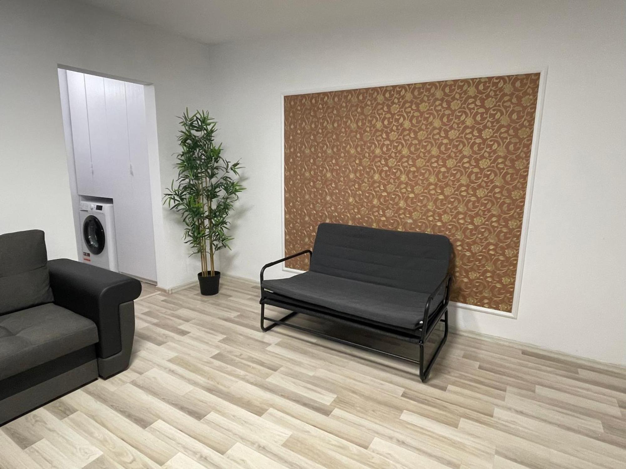 Grove Apartment Buzău Eksteriør bilde