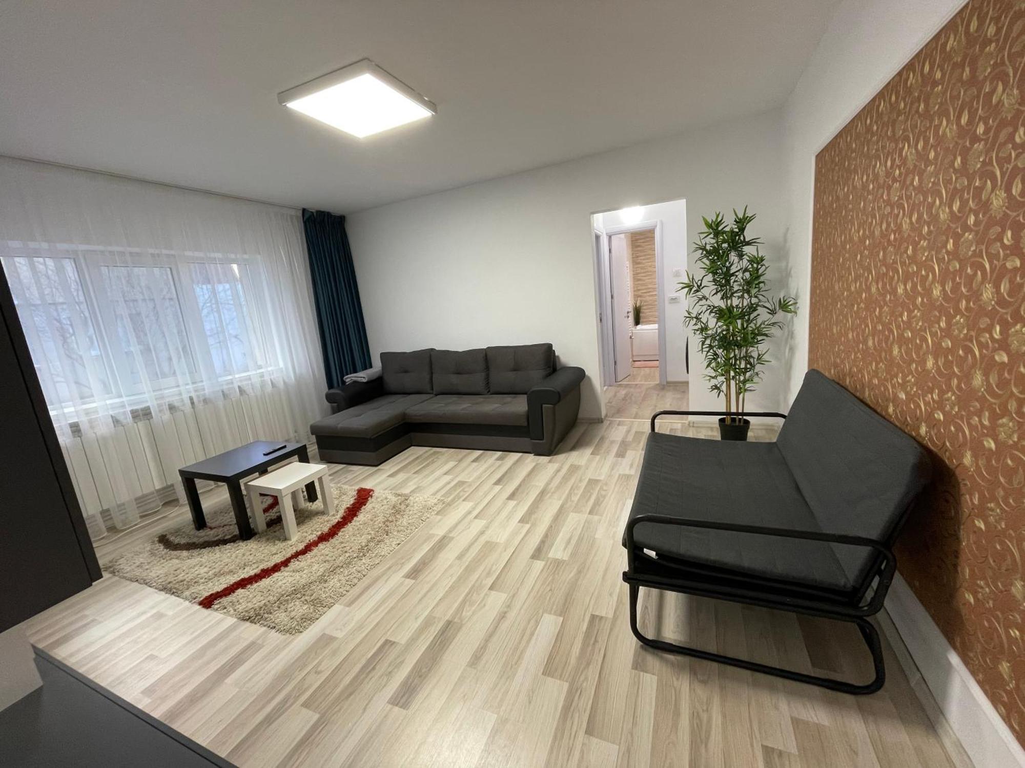 Grove Apartment Buzău Eksteriør bilde